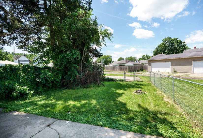 30-web-or-mls-803-laurel-st