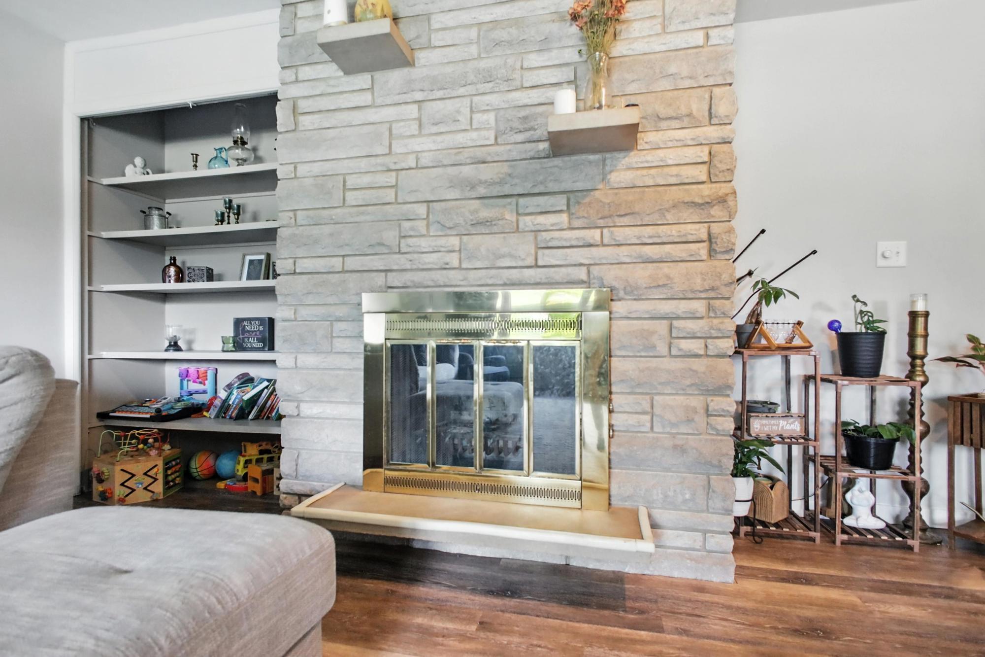 2942 Chalmar Drive, Dayton, Ohio 45431