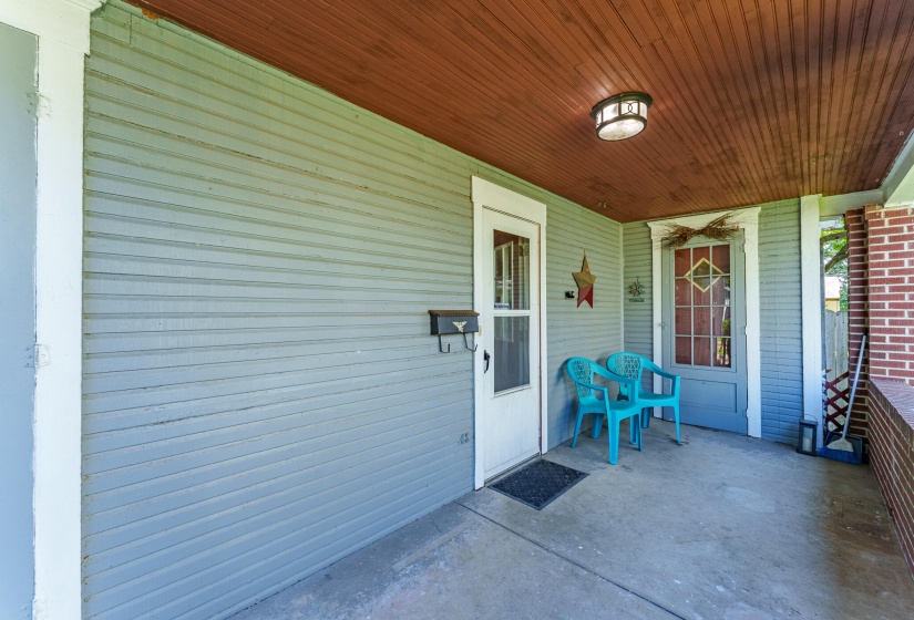 814 S. Clay St, Troy-32