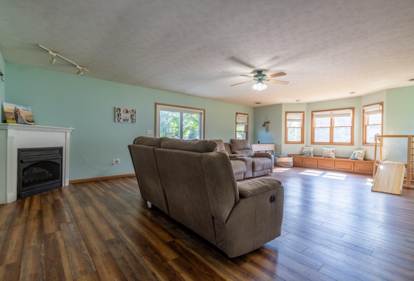 _7R53503-HDR