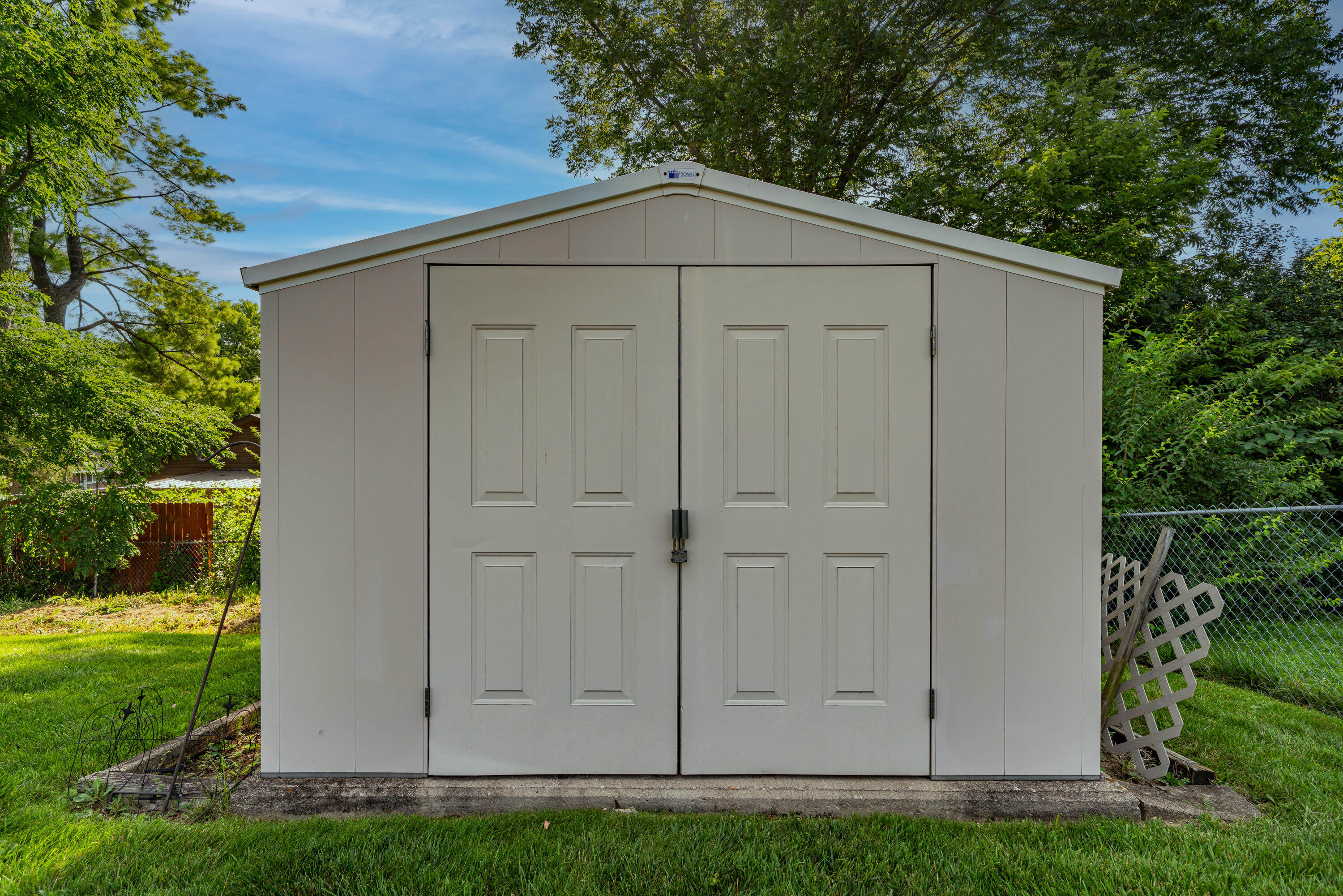 132 Grantwood Drive, Dayton, Ohio 45449