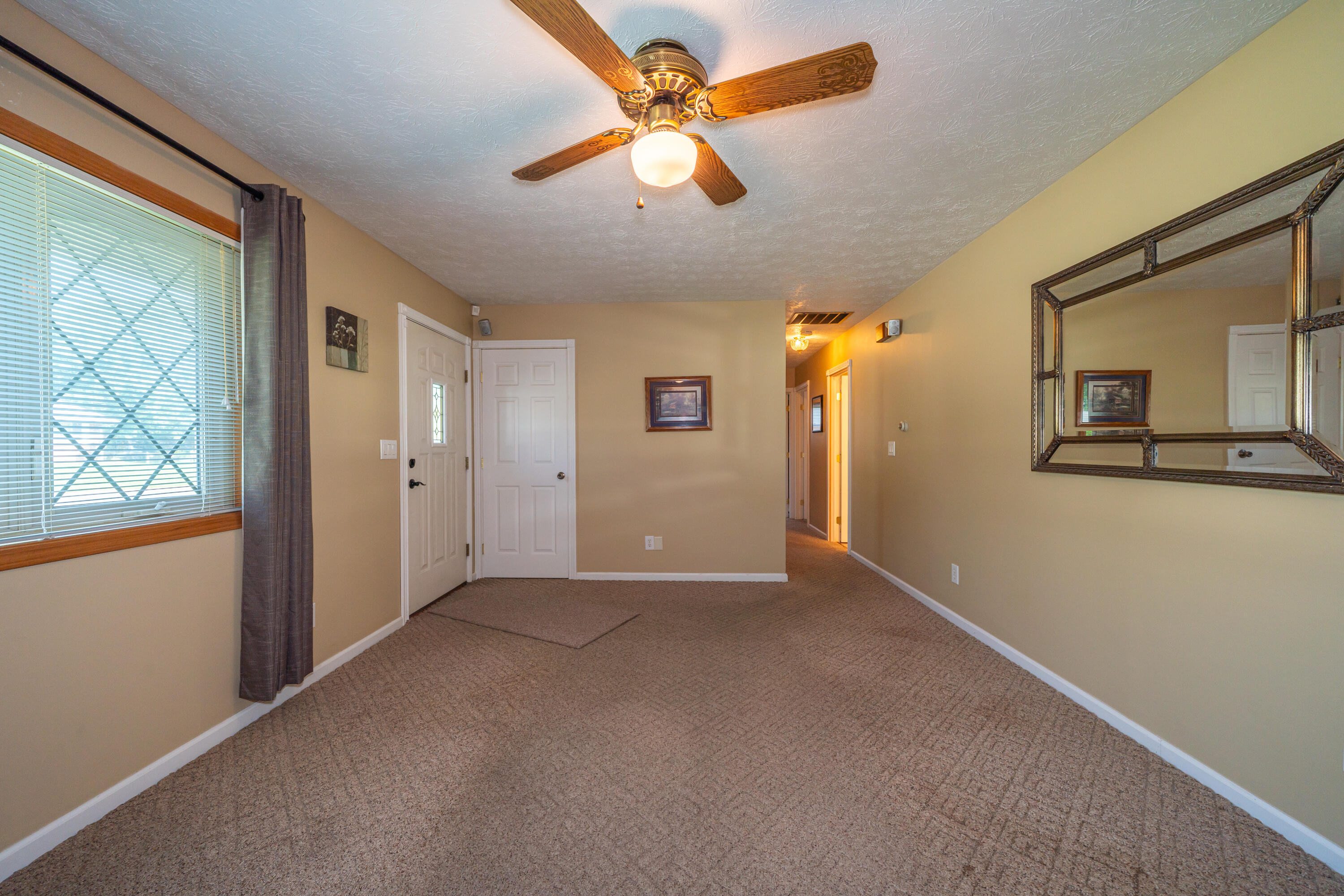 132 Grantwood Drive, Dayton, Ohio 45449
