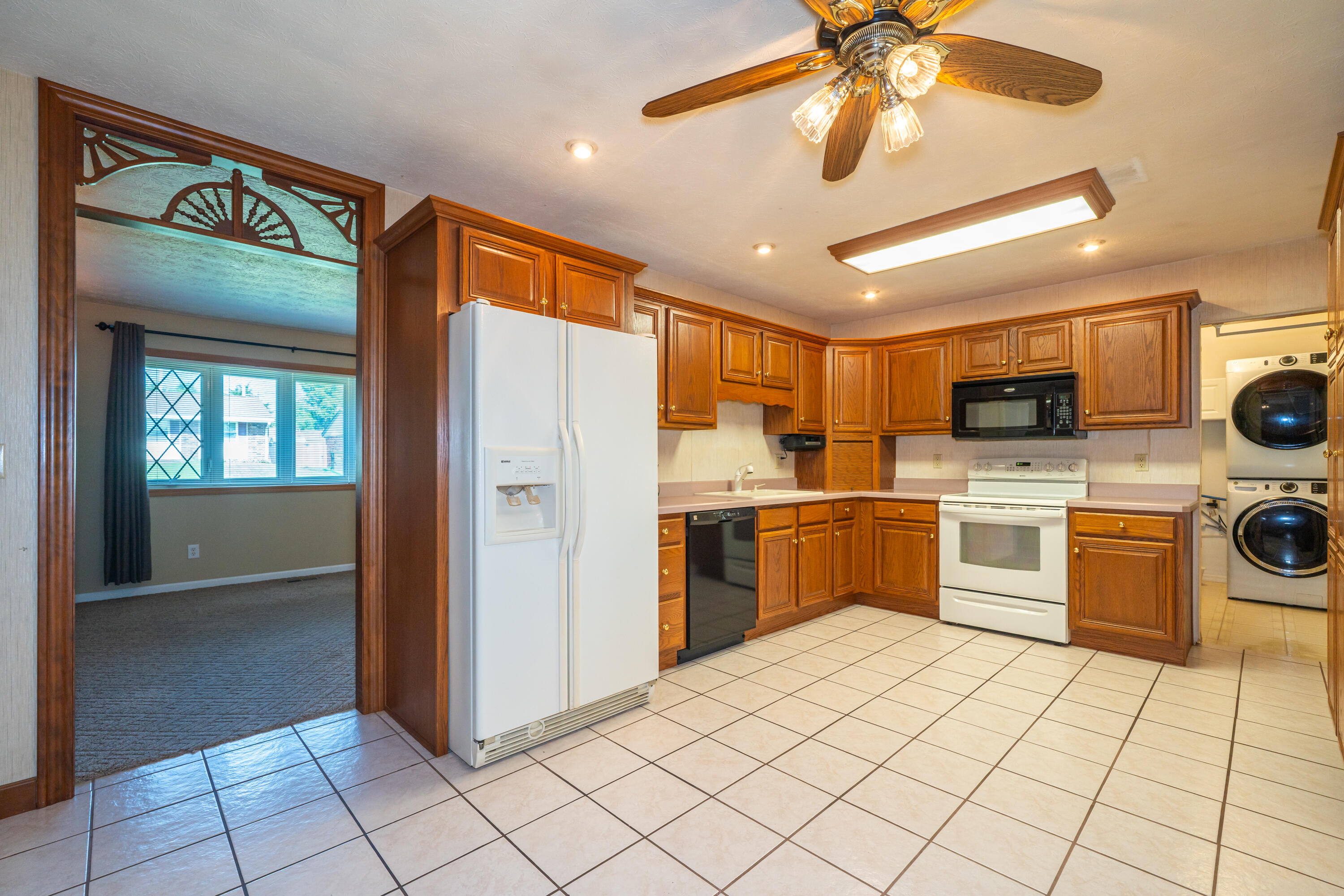 132 Grantwood Drive, Dayton, Ohio 45449