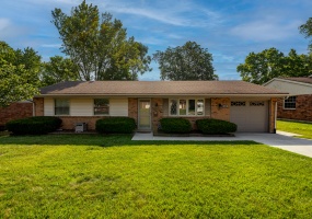 132 Grantwood Drive, Dayton, Ohio 45449, 3 Bedrooms Bedrooms, ,1 BathroomBathrooms,Residential,For Sale,Grantwood,1040266
