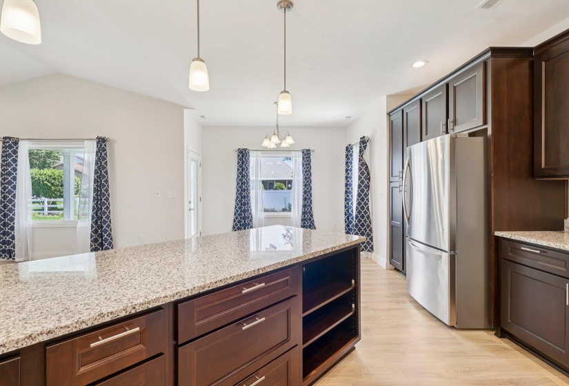19-web-or-mls-Ashford Cir-S2307-019