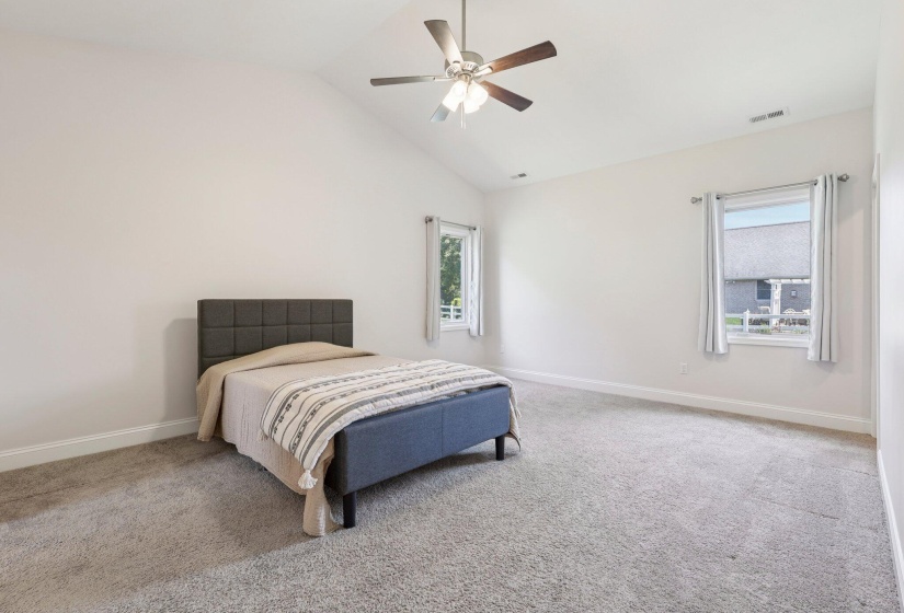31-web-or-mls-Ashford Cir-S2307-031