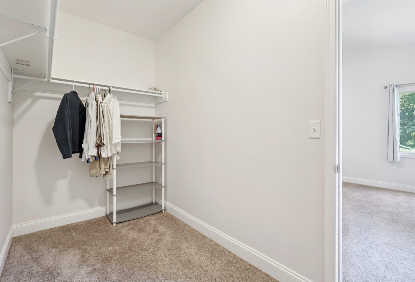 34-web-or-mls-Ashford Cir-S2307-034