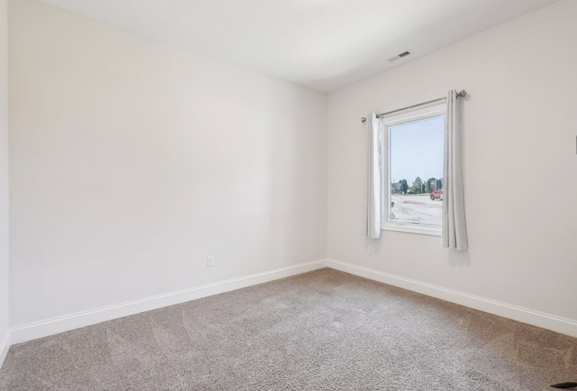 21-web-or-mls-Ashford Cir-S2307-021