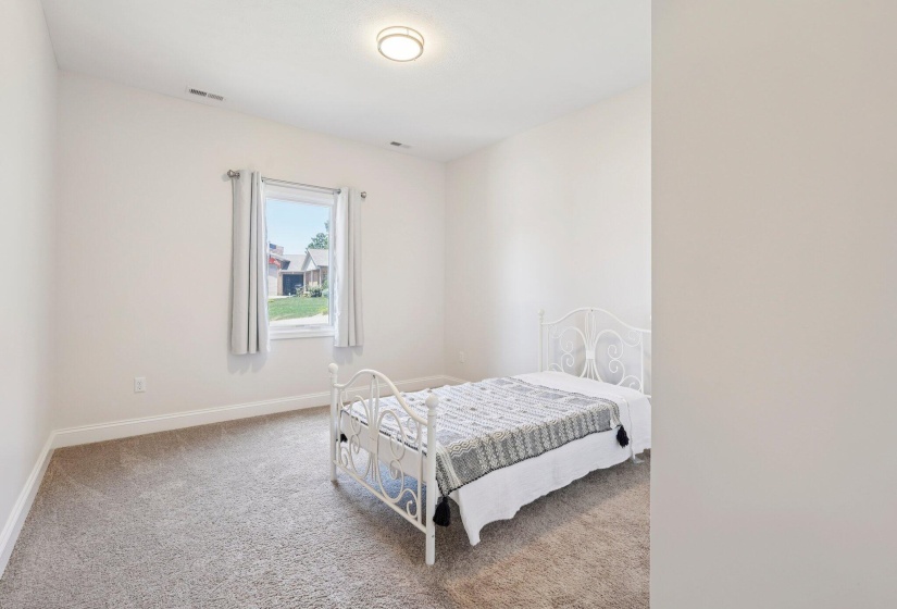 27-web-or-mls-Ashford Cir-S2307-027
