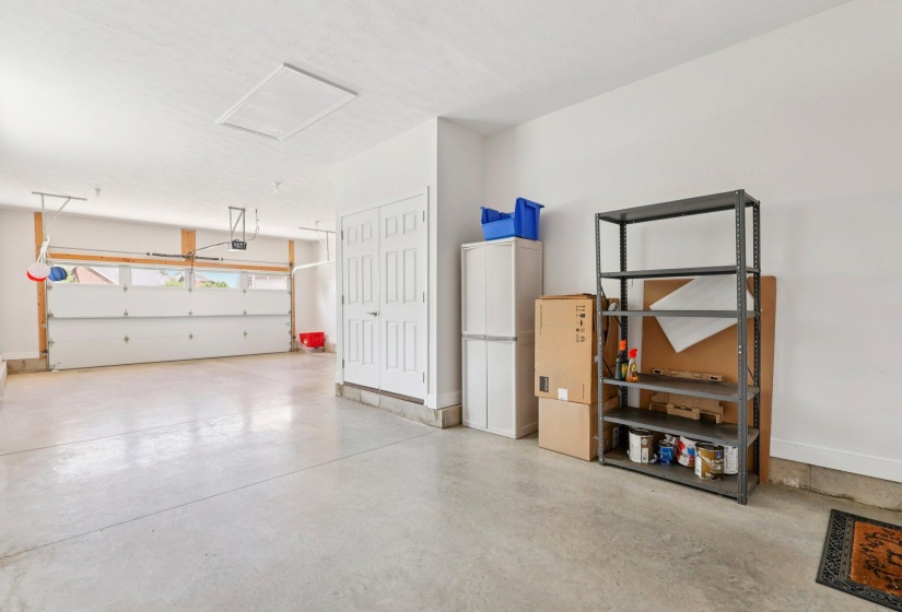 26-web-or-mls-Ashford Cir-S2307-026