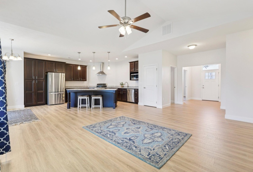 12-web-or-mls-Ashford Cir-S2307-012