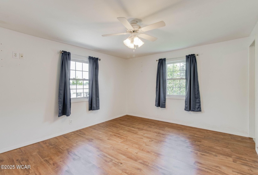 213 Johns Avenue, Elida, Ohio, 3 Bedrooms Bedrooms, ,2 BathroomsBathrooms,Residential,For Sale,Johns,307091