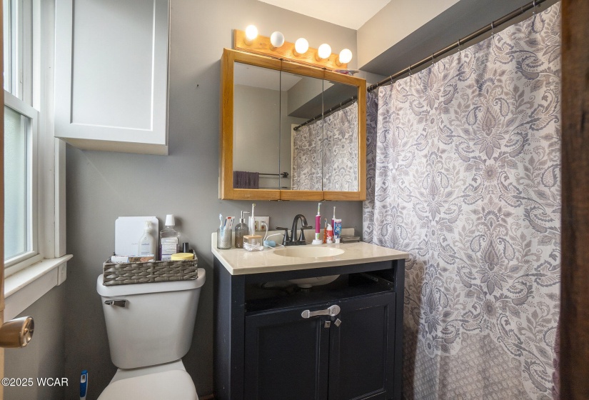 4 Lynn Park, Lima, Ohio, 5 Bedrooms Bedrooms, ,2 BathroomsBathrooms,Residential,For Sale,Lynn Park,307777