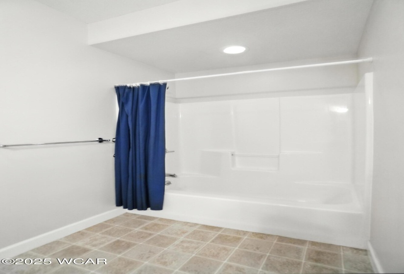 1700 Market Street, Celina, Ohio, 2 Bedrooms Bedrooms, ,2 BathroomsBathrooms,Residential,For Sale,Market,307677