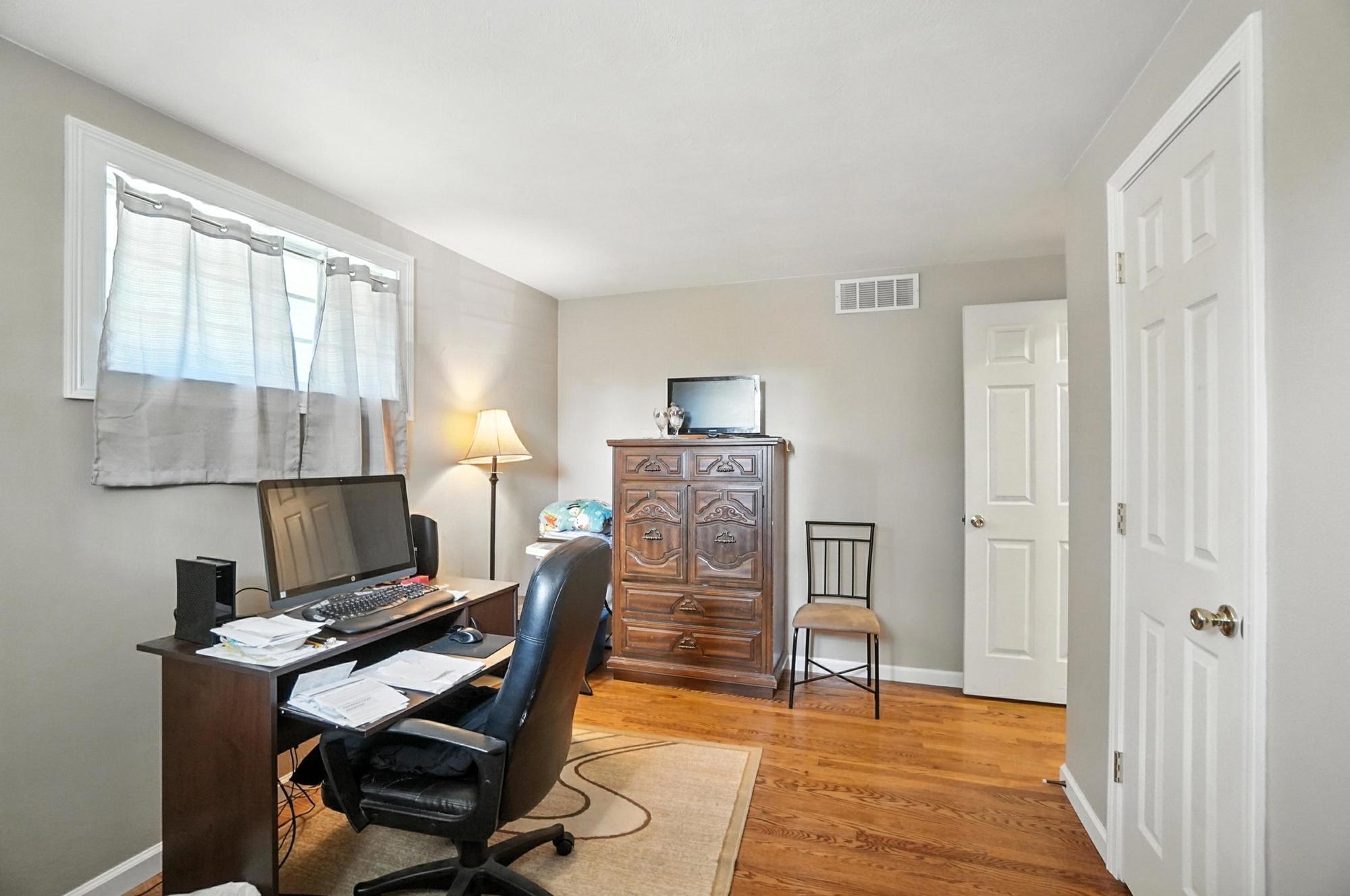 4133 Willowbrook Drive, Springfield, Ohio 45503
