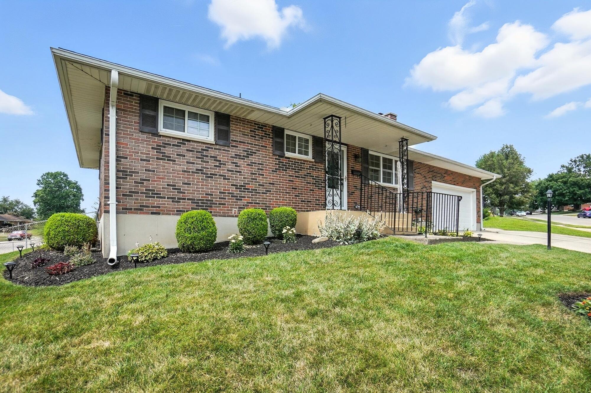 4133 Willowbrook Drive, Springfield, Ohio 45503