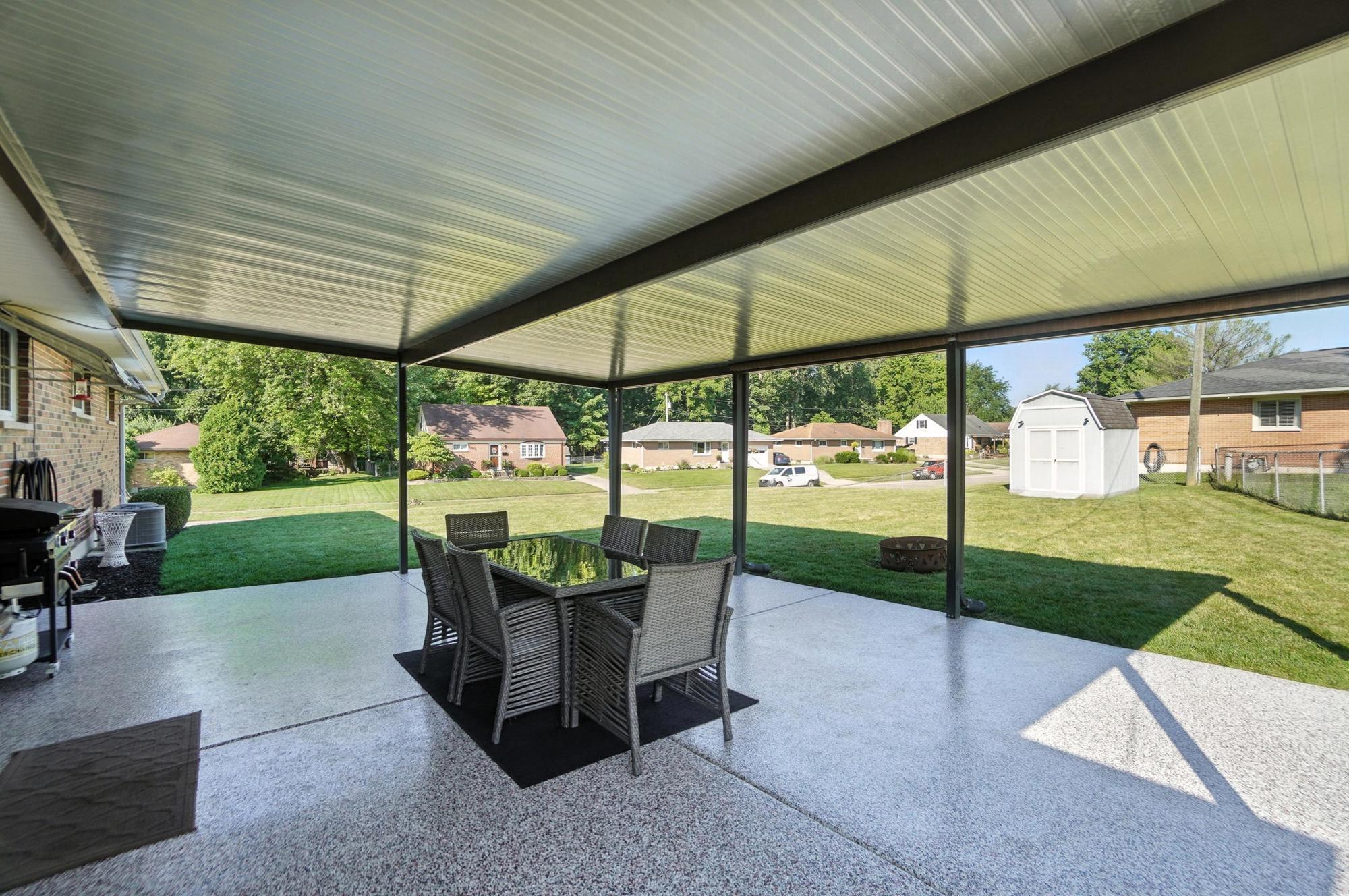 4133 Willowbrook Drive, Springfield, Ohio 45503