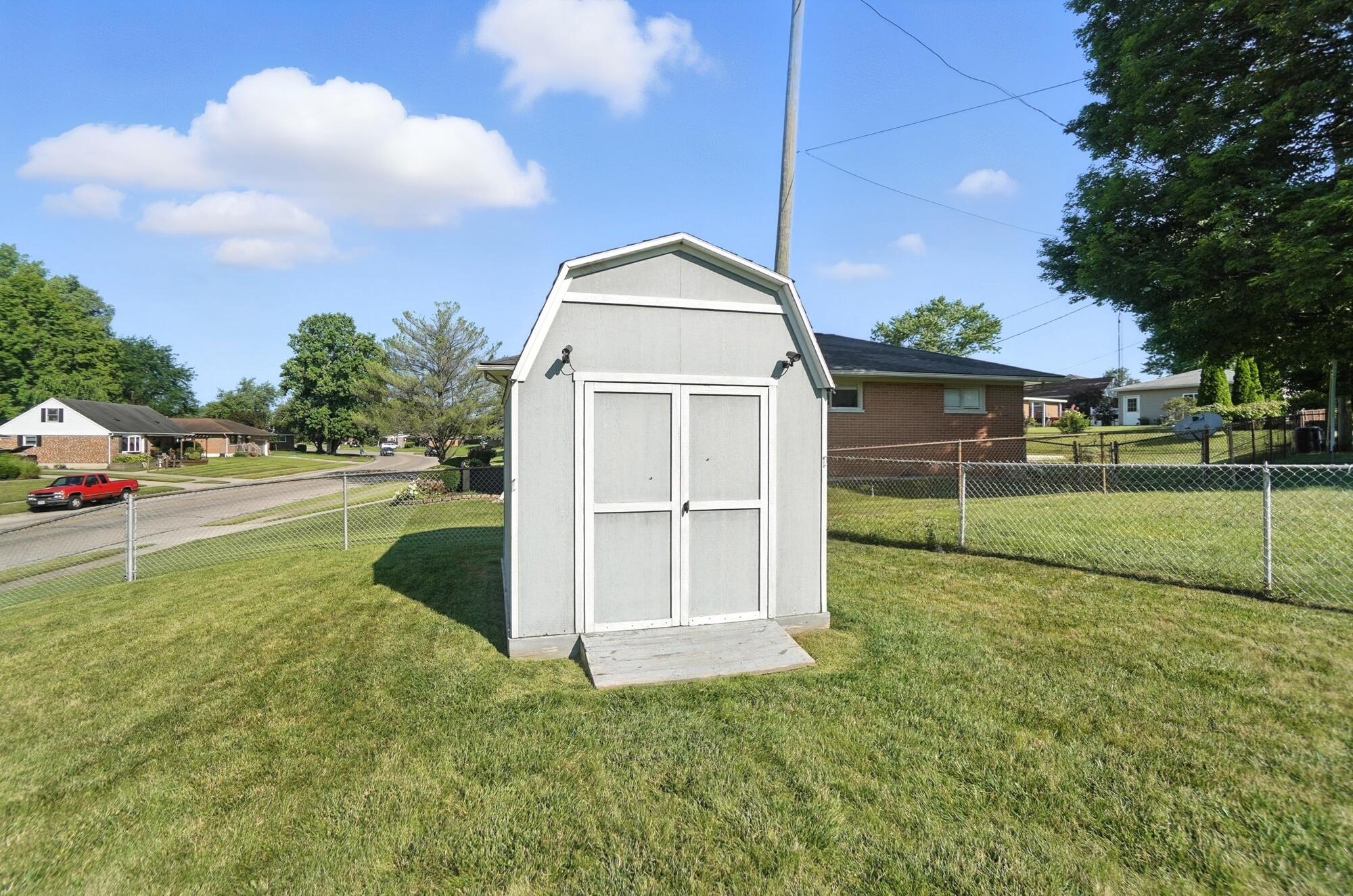 4133 Willowbrook Drive, Springfield, Ohio 45503