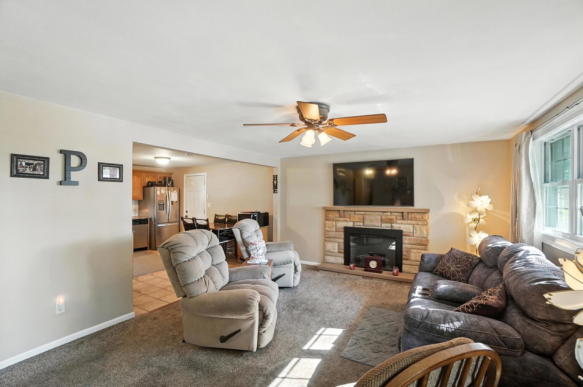 4133 Willowbrook Drive, Springfield, Ohio 45503
