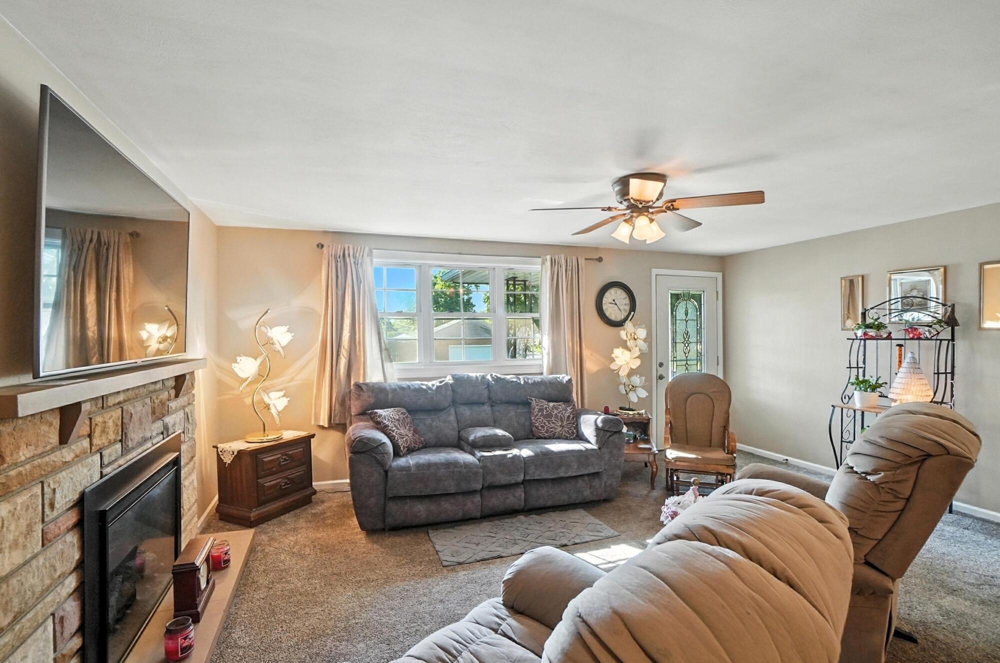 4133 Willowbrook Drive, Springfield, Ohio 45503