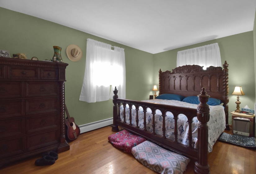 17-web-or-mls-1904-maryland-ave