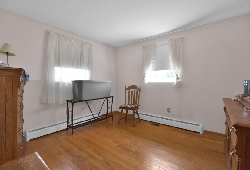 19-web-or-mls-1904-maryland-ave