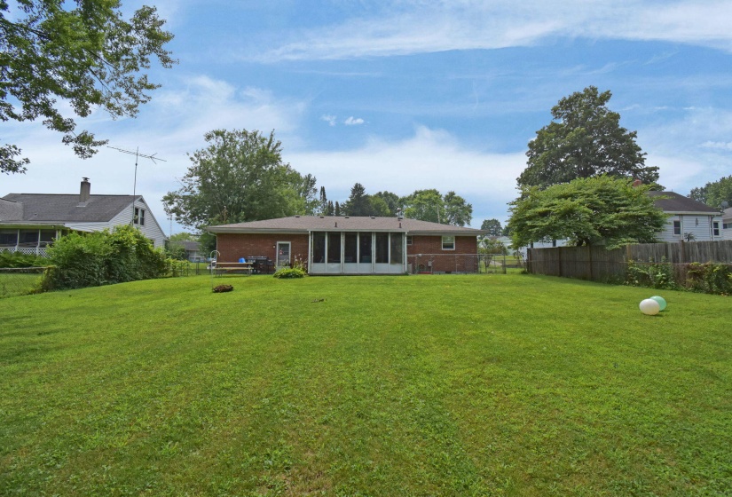 26-web-or-mls-1904-maryland-ave