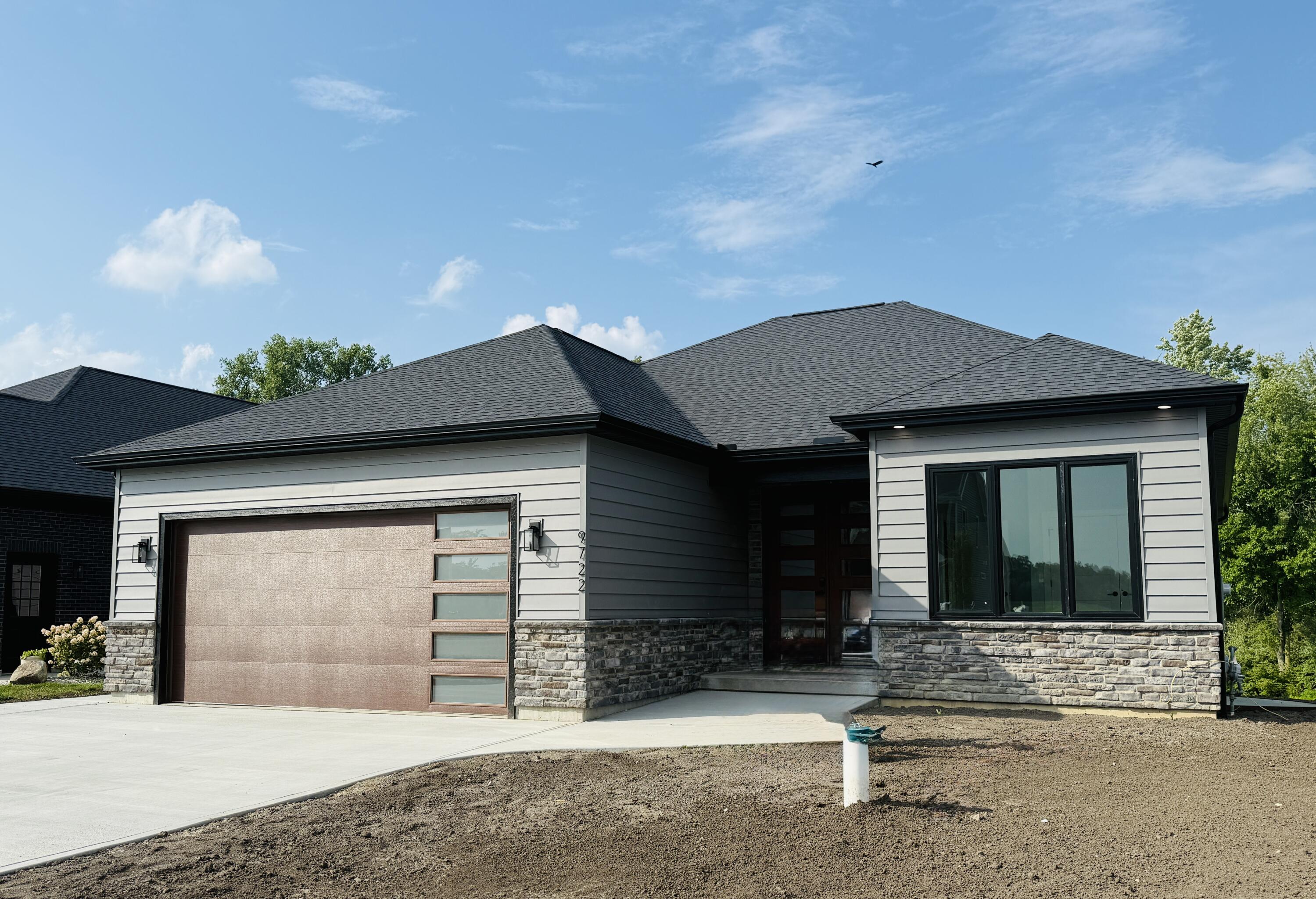 9722 Heron Way, Belle Center, Ohio 43310