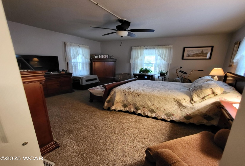 115 Broadway Street, Columbus Grove, Ohio, 4 Bedrooms Bedrooms, ,2 BathroomsBathrooms,Residential,For Sale,Broadway,307779