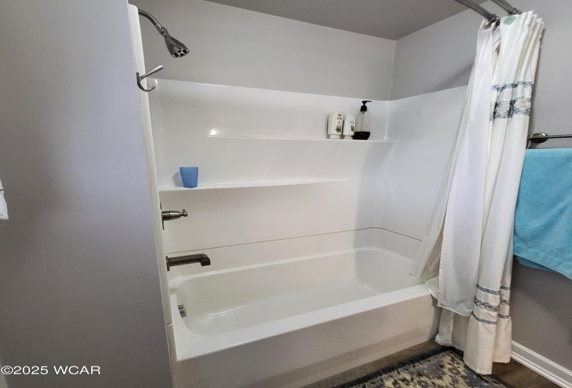 115 Broadway Street, Columbus Grove, Ohio, 4 Bedrooms Bedrooms, ,2 BathroomsBathrooms,Residential,For Sale,Broadway,307779