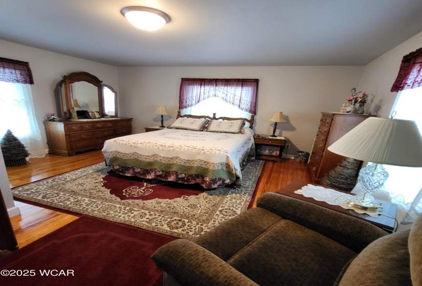 115 Broadway Street, Columbus Grove, Ohio, 4 Bedrooms Bedrooms, ,2 BathroomsBathrooms,Residential,For Sale,Broadway,307779