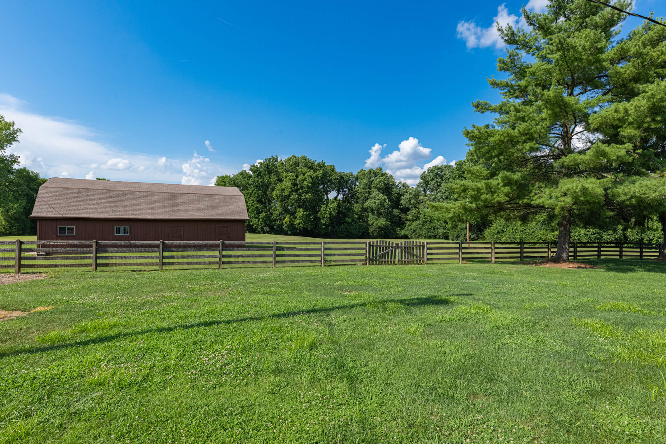 2568 Pennyroyal Road, Clear Creek, Ohio 44874