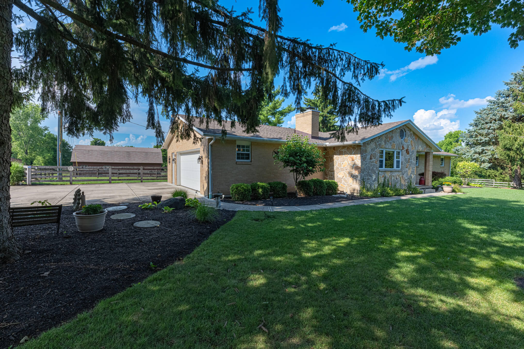 2568 Pennyroyal Road, Clear Creek, Ohio 44874