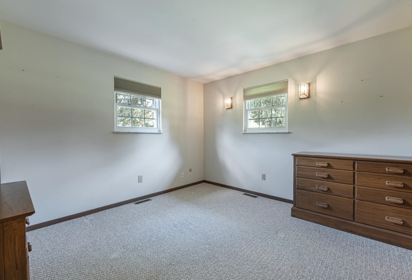 2568 Pennyroyal-17