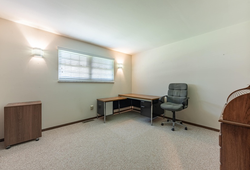 2568 Pennyroyal-15