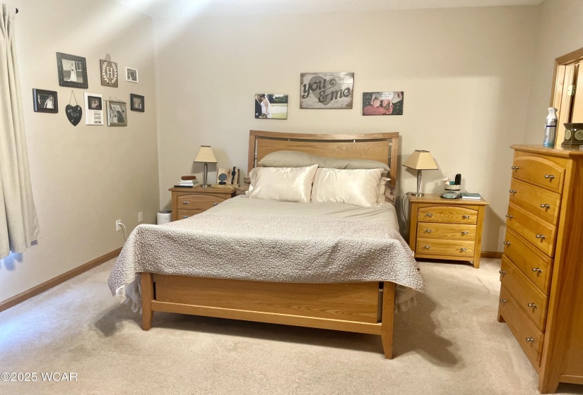 15651 Meranda Road, Anna, Ohio, 3 Bedrooms Bedrooms, ,2 BathroomsBathrooms,Residential,For Sale,Meranda,307529
