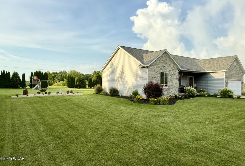 15651 Meranda Road, Anna, Ohio, 3 Bedrooms Bedrooms, ,2 BathroomsBathrooms,Residential,For Sale,Meranda,307529
