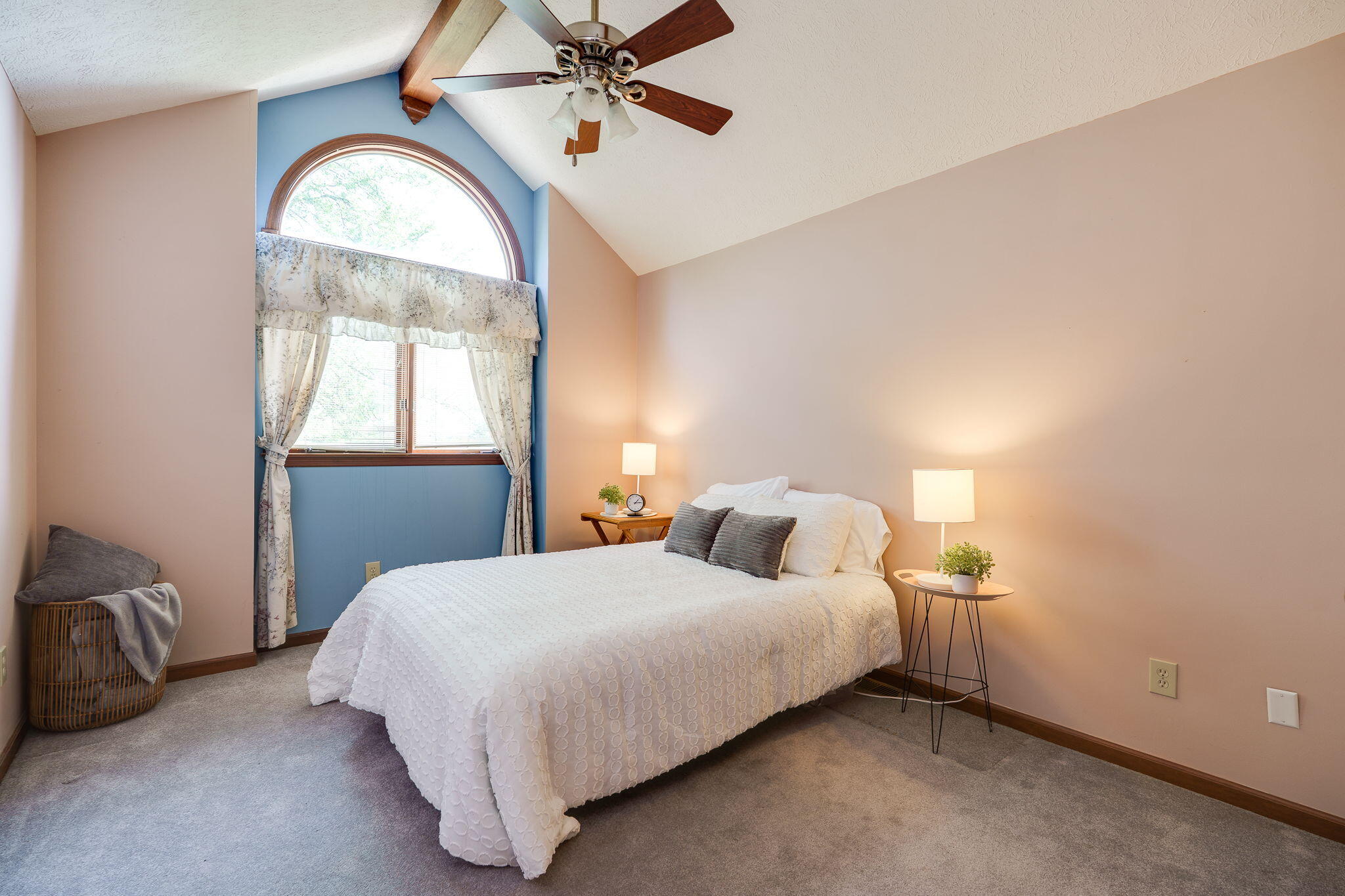 8455 Horseshoe Bn Road, Ludlow Falls, Ohio 45339