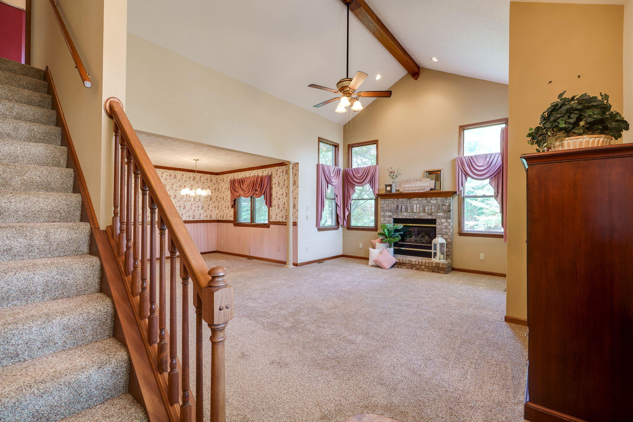 8455 Horseshoe Bn Road, Ludlow Falls, Ohio 45339