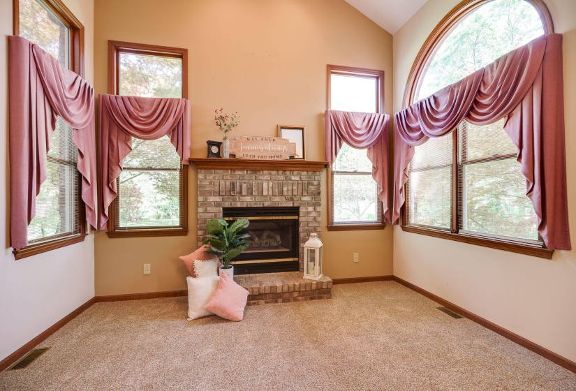 11-web-or-mls-8455-horseshoe-bend-rd