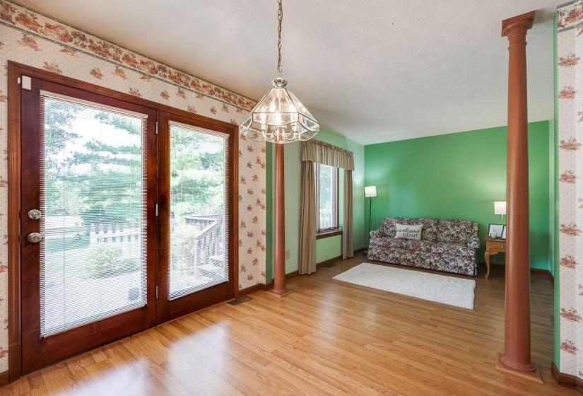 20-web-or-mls-8455-horseshoe-bend-rd