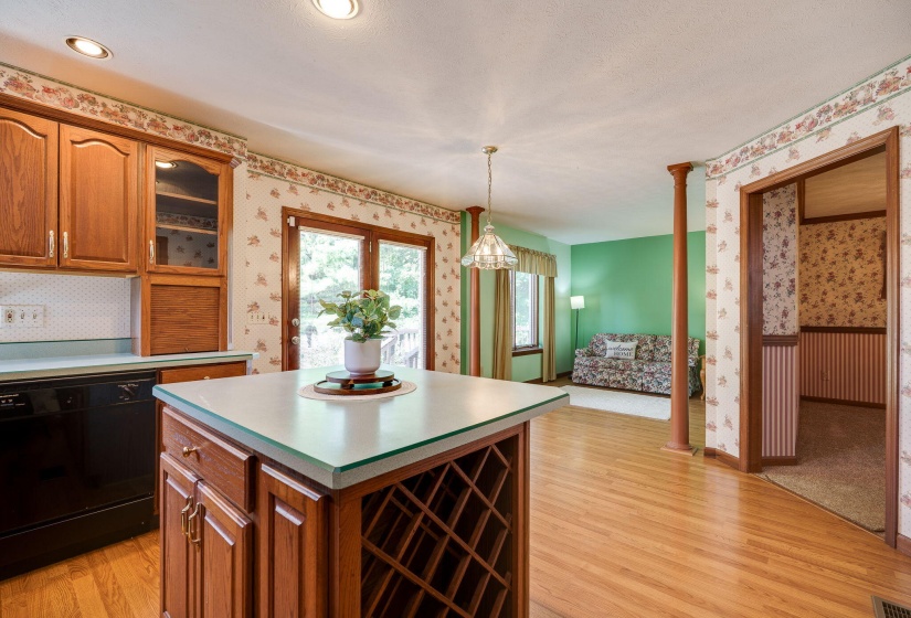 27-web-or-mls-8455-horseshoe-bend-rd