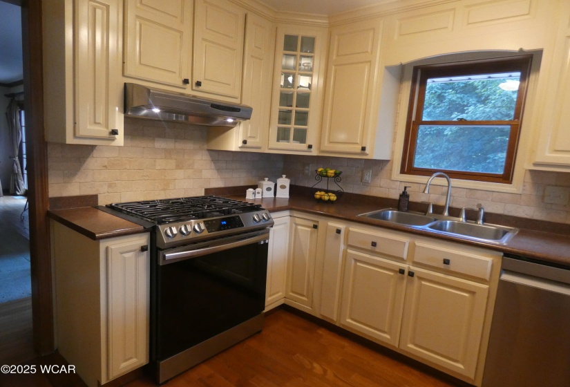 3525 Hiawatha Trail, Lima, Ohio, 3 Bedrooms Bedrooms, ,2 BathroomsBathrooms,Residential,For Sale,Hiawatha,307785