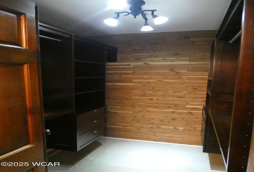 3525 Hiawatha Trail, Lima, Ohio, 3 Bedrooms Bedrooms, ,2 BathroomsBathrooms,Residential,For Sale,Hiawatha,307785