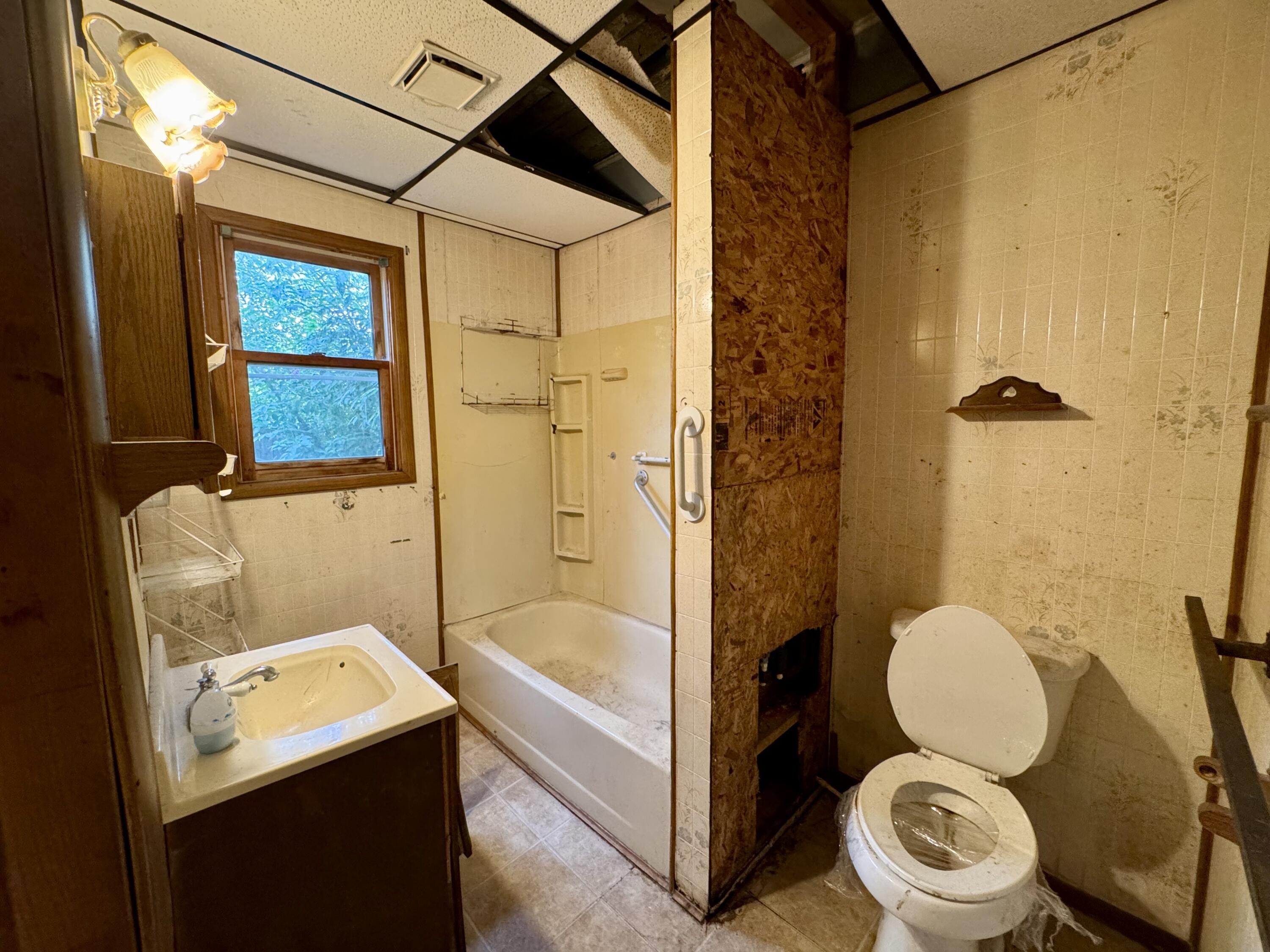 219 Church Street, Bradford, Ohio 45308