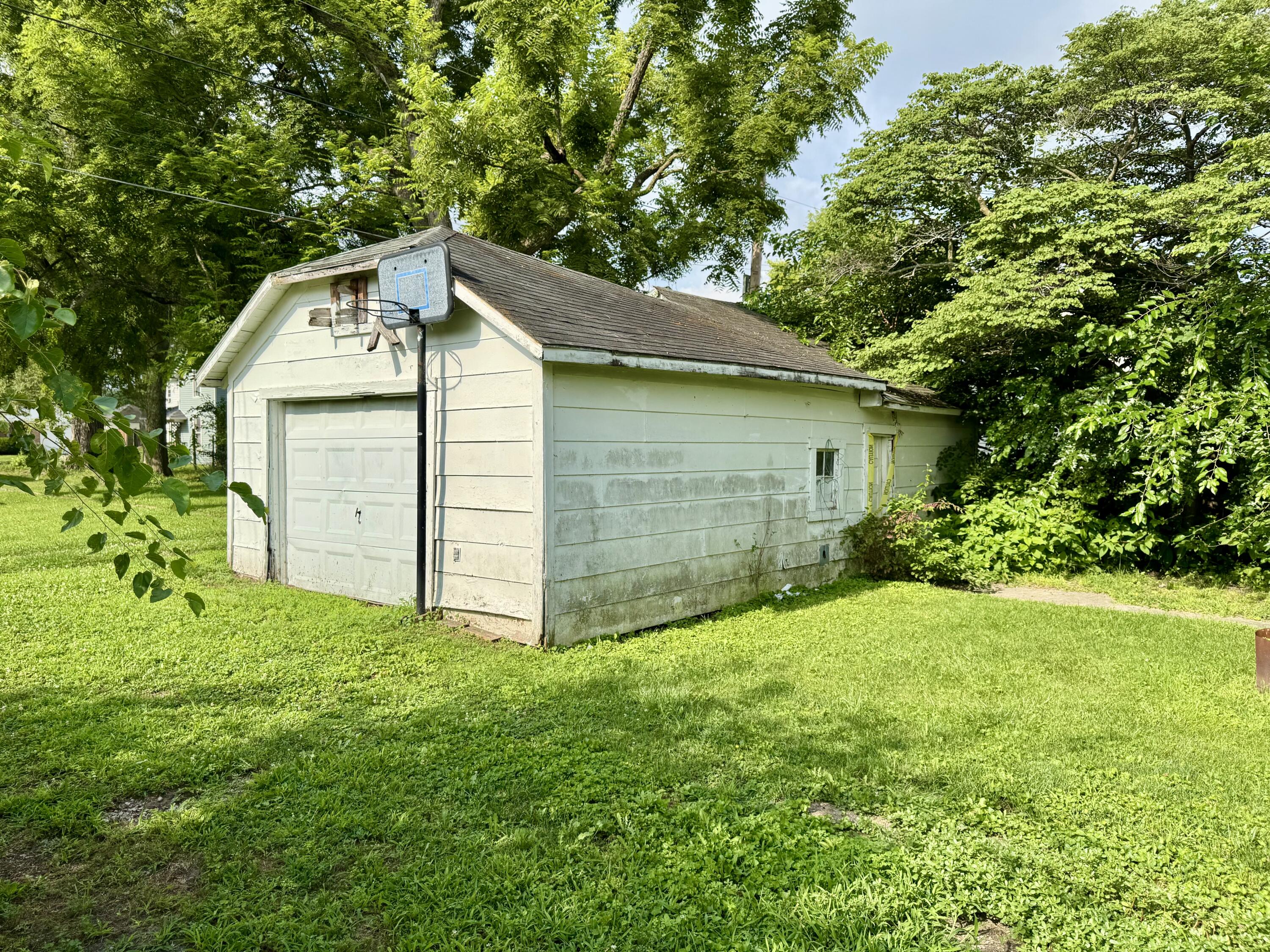 219 Church Street, Bradford, Ohio 45308