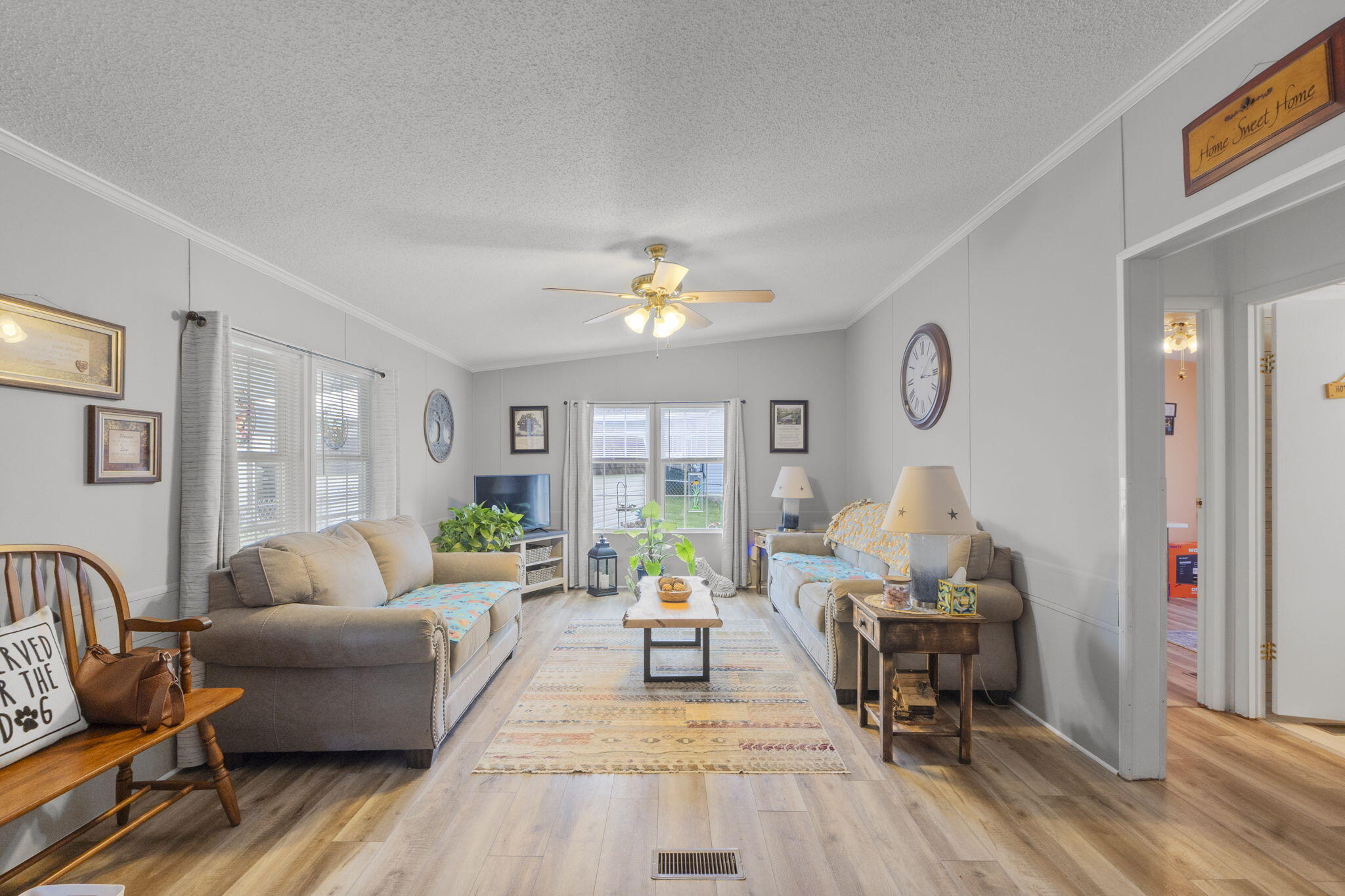 136 South Point Drive, Fairborn, Ohio 45324