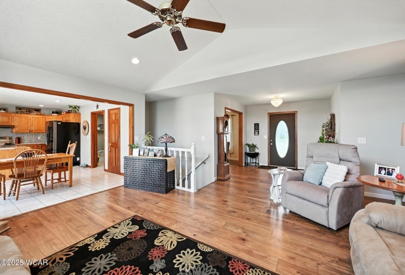 592 Gardenview Circle, Lima, Ohio, 3 Bedrooms Bedrooms, ,3 BathroomsBathrooms,Residential,For Sale,Gardenview,307627