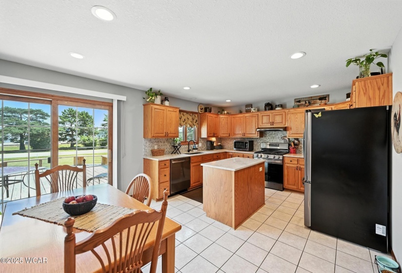 592 Gardenview Circle, Lima, Ohio, 3 Bedrooms Bedrooms, ,3 BathroomsBathrooms,Residential,For Sale,Gardenview,307627