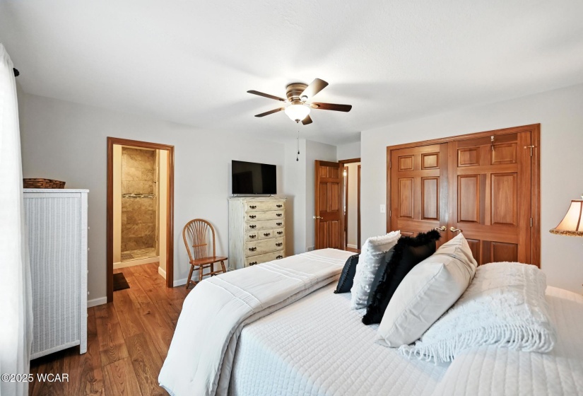 Large Walk-in Closet